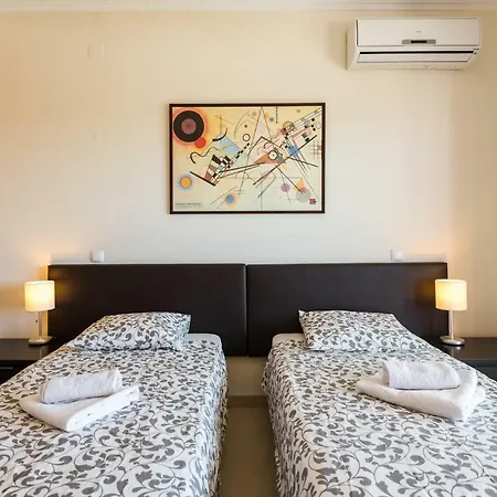 Pata Village Apartmán